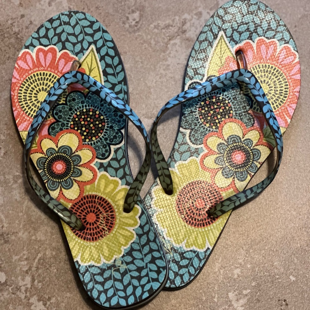 Vera Bradley Flip Flops